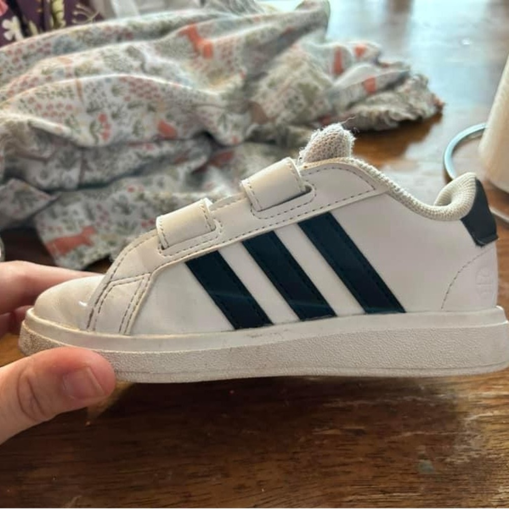 Great condition adidas. Barely worn